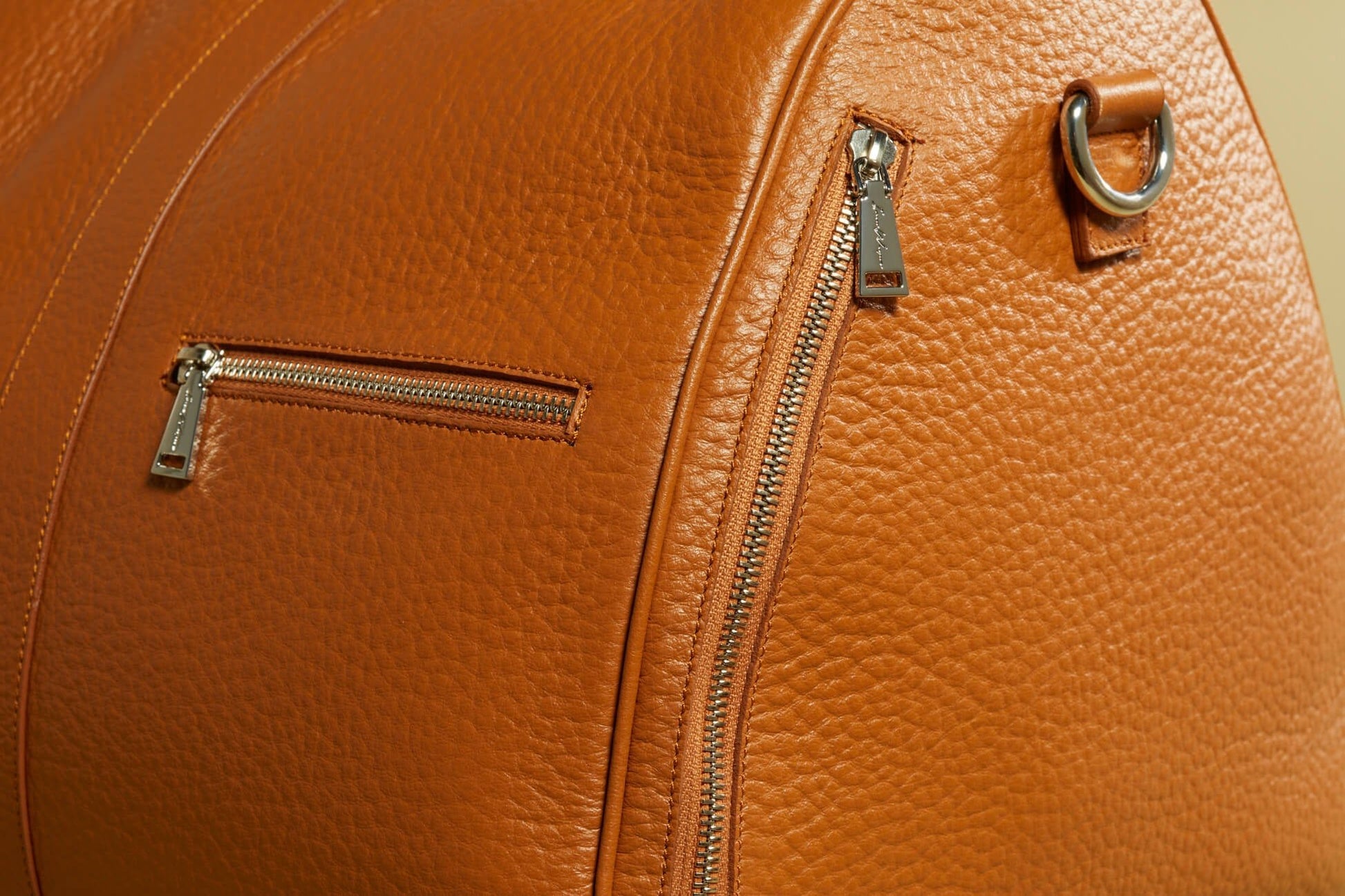 Large Duffle Bag - Tan